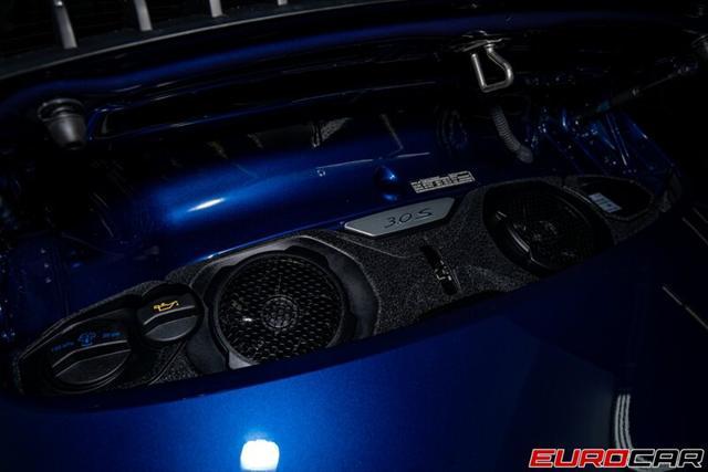 Photo of 2020 Blue Porsche 911