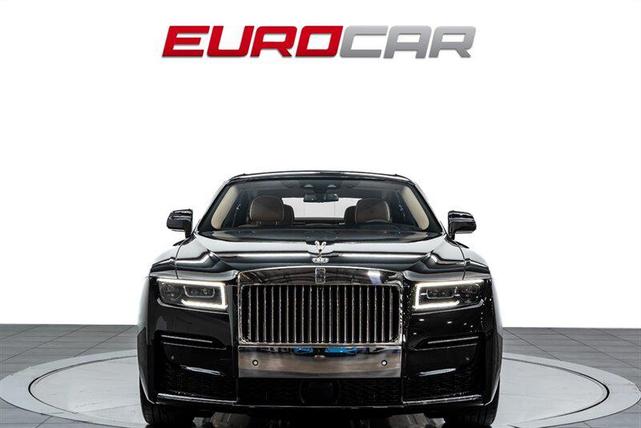 Photo of 2022 Black Rolls-Royce Ghost