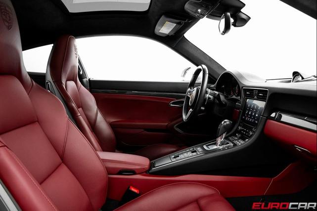 Photo of 2017 GT Silver Metallic Porsche 911