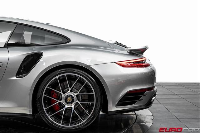 Photo of 2017 GT Silver Metallic Porsche 911