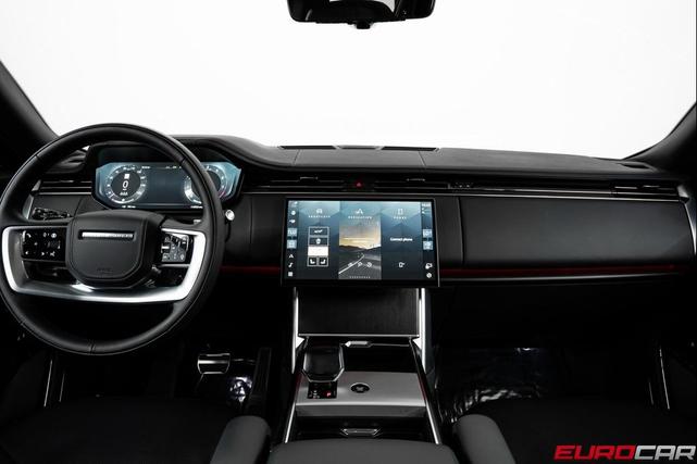 Photo of 2025 Black Land Rover Range Rover