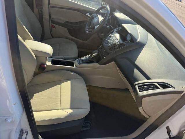 Photo of 2018 White Ford Focus