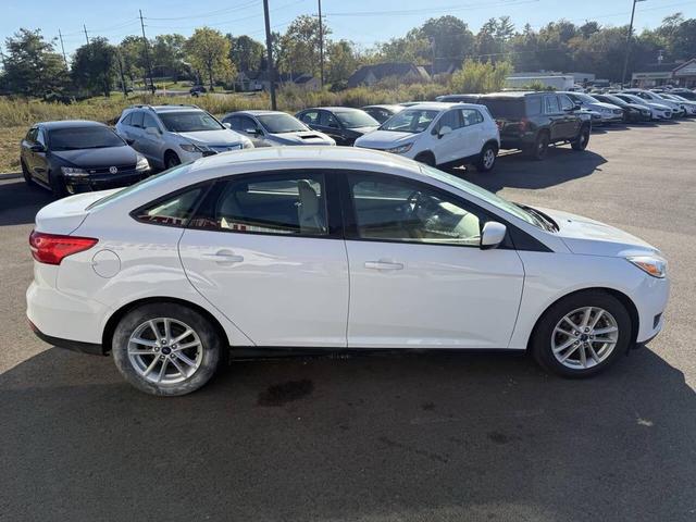 Photo of 2018 White Ford Focus