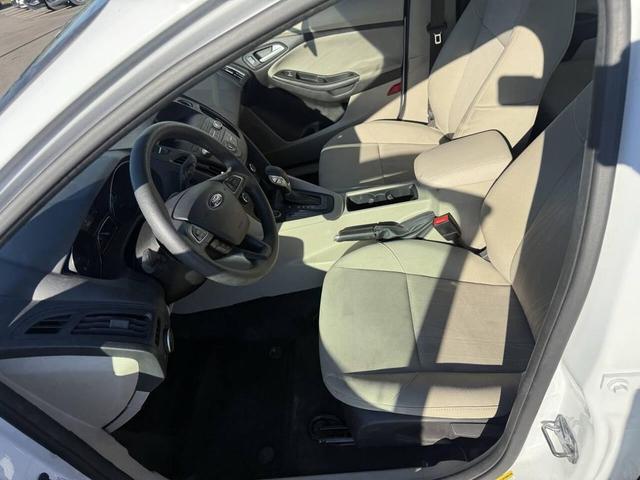 Photo of 2018 White Ford Focus