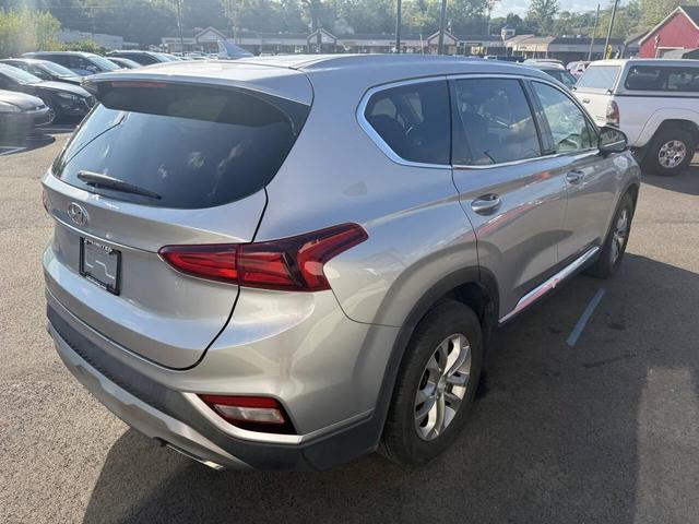Photo of 2020 Silver Hyundai SANTA FE