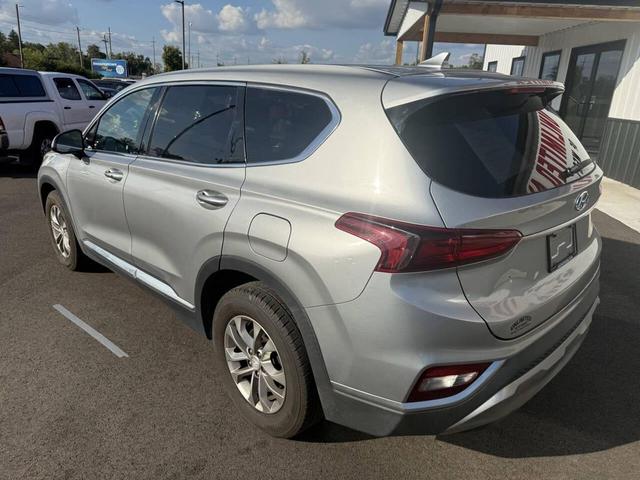 Photo of 2020 Silver Hyundai SANTA FE