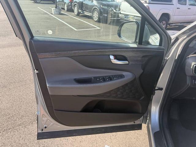 Photo of 2020 Silver Hyundai SANTA FE