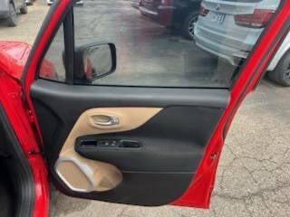 Photo of 2017 Red Jeep Renegade
