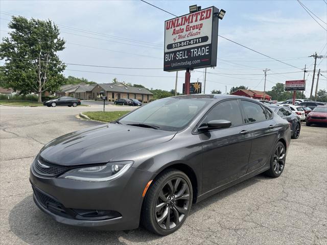 2016 Chrysler 200