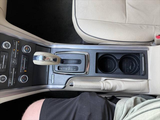 Photo of 2012 Black Lincoln MKZ Hybrid