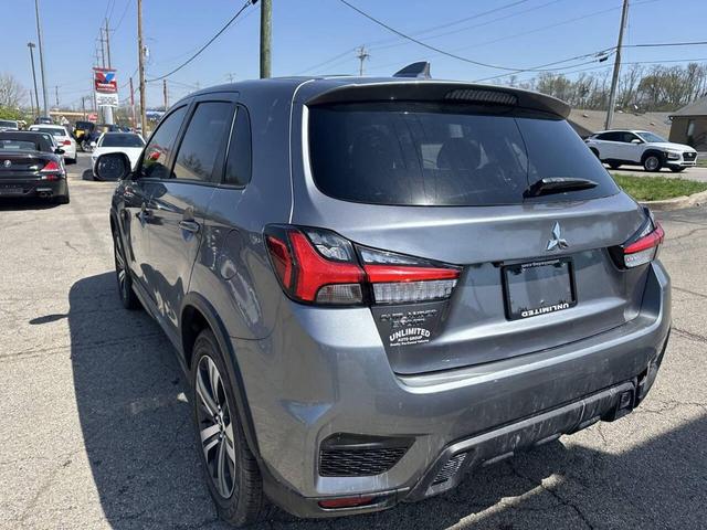 Photo of 2020 Gray Mitsubishi Outlander Sport