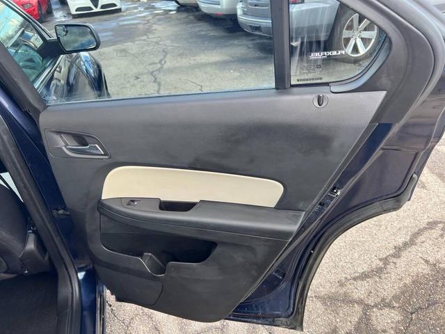 Photo of 2017 Blue Chevrolet Equinox