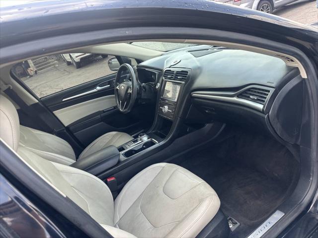 Photo of 2018 Black Ford Fusion