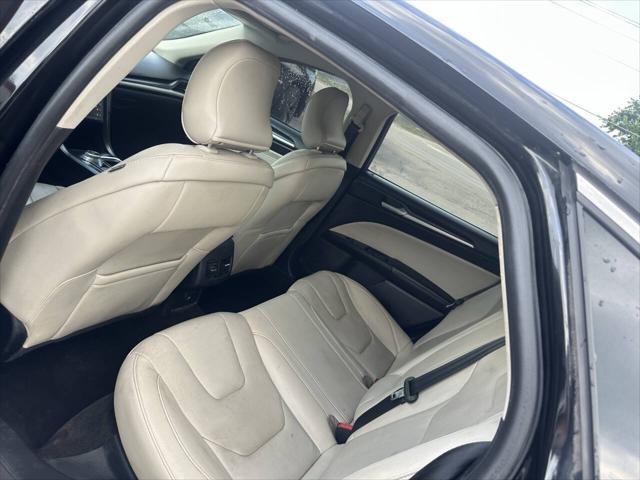 Photo of 2018 Black Ford Fusion