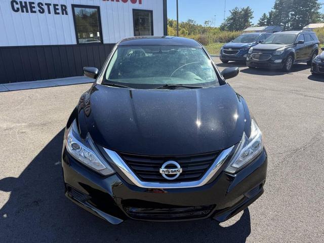 Photo of 2017 Black Nissan Altima