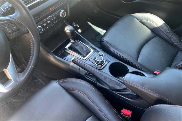 Photo of 2015 Snowflake White Pearl Mica Mazda Mazda3