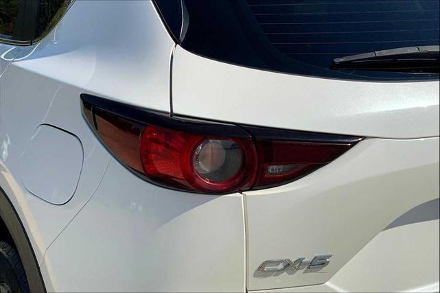 Photo of 2018 Snowflake White Pearl Mica Mazda CX-5