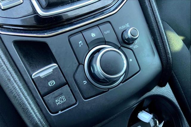 Photo of 2018 Snowflake White Pearl Mica Mazda CX-5