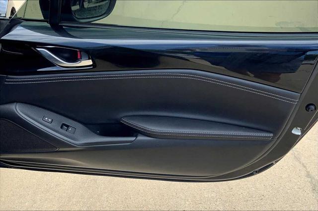 Photo of 2024 Jet Black Mica Mazda MX-5 Miata RF