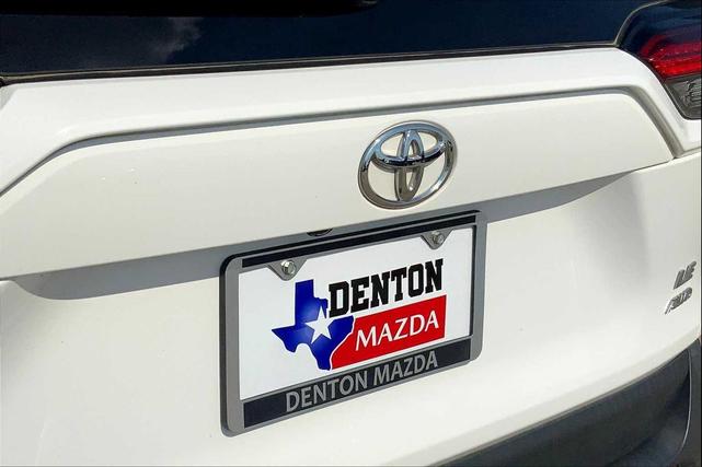 Photo of 2022 White Toyota RAV4