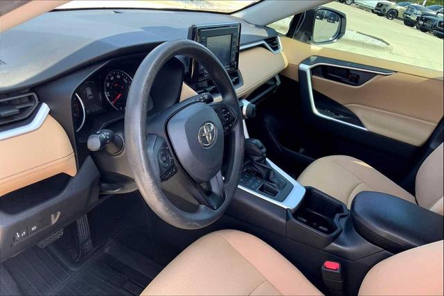 Photo of 2022 White Toyota RAV4