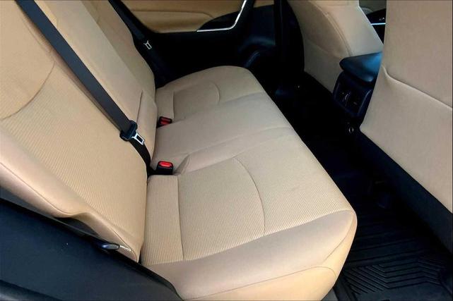 Photo of 2022 White Toyota RAV4