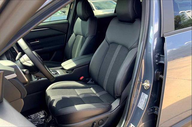 Photo of 2025 Gray Mazda CX-50