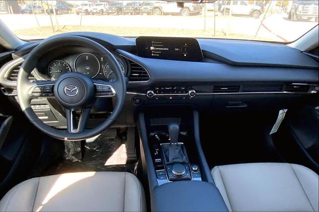 Photo of 2025 Platinum Quartz Metallic Mazda Mazda3