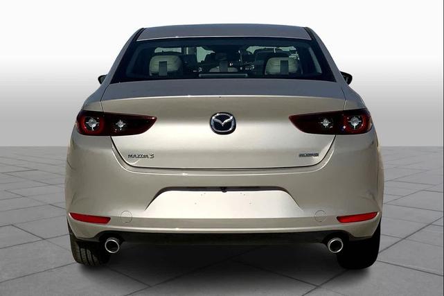 Photo of 2025 Platinum Quartz Metallic Mazda Mazda3