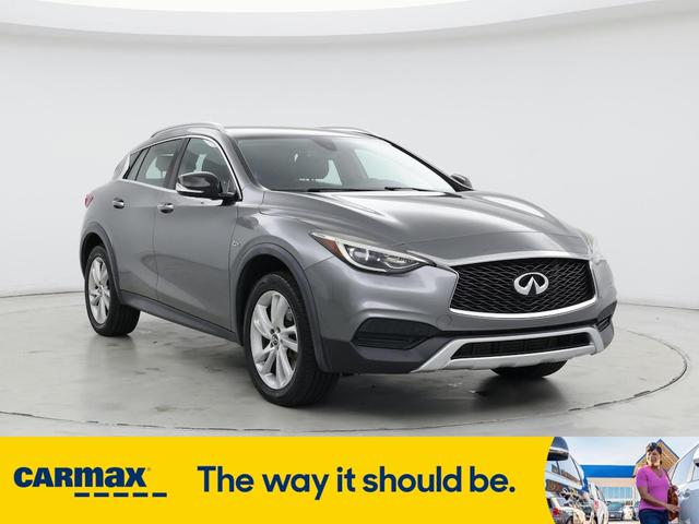 2017 Infiniti QX30