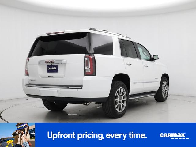 Photo of 2015 White GMC Yukon