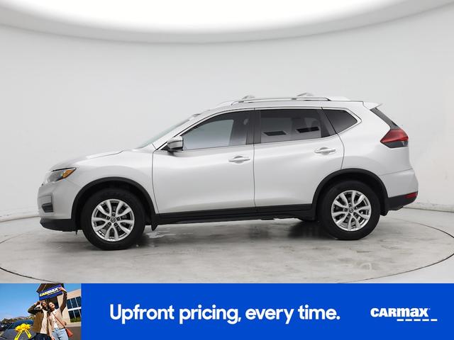 Photo of 2020 Silver Nissan Rogue