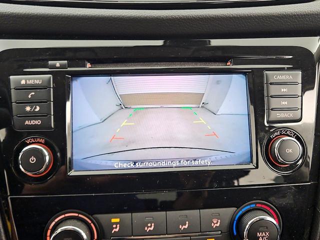 Photo of 2020 Silver Nissan Rogue