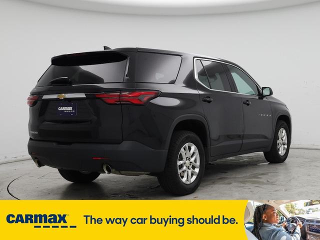 Photo of 2022 Black Chevrolet Traverse