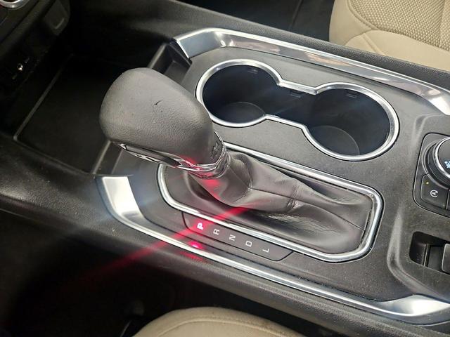 Photo of 2022 Black Chevrolet Traverse
