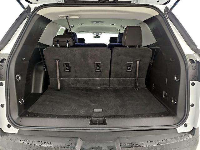 Photo of 2020 White Chevrolet Traverse