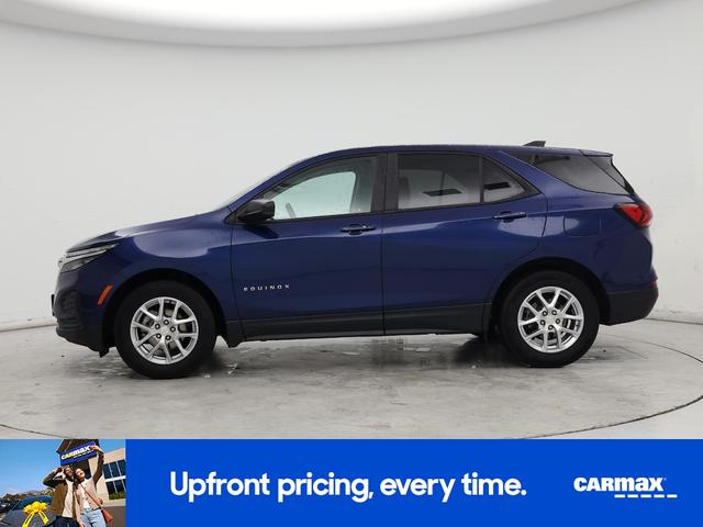 Photo of 2022 Blue Chevrolet Equinox