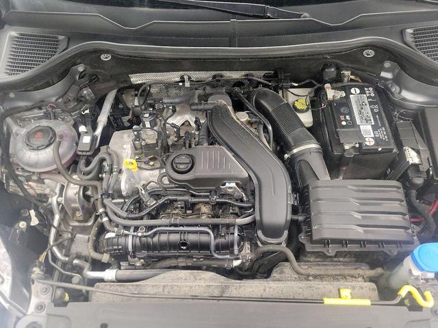 Photo of 2022 Silver Volkswagen Taos