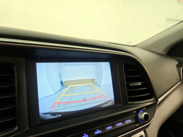 Photo of 2020 Black Hyundai ELANTRA