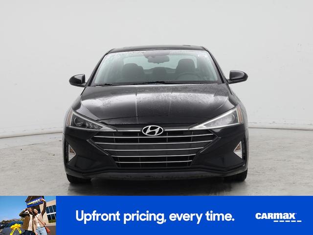 Photo of 2020 Black Hyundai ELANTRA