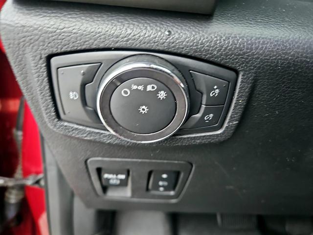 Photo of 2018 Red Ford Expedition