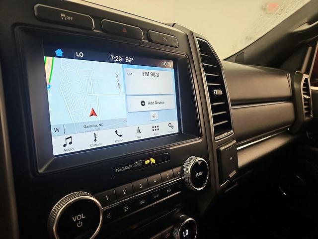 Photo of 2018 Red Ford Expedition