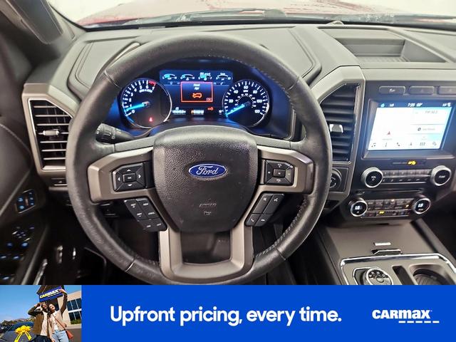 Photo of 2018 Red Ford Expedition