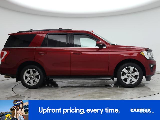 Photo of 2018 Red Ford Expedition