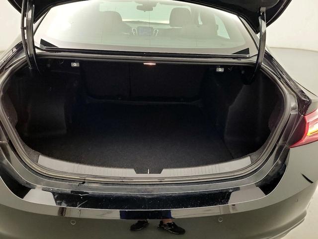Photo of 2021 Black Chevrolet Malibu