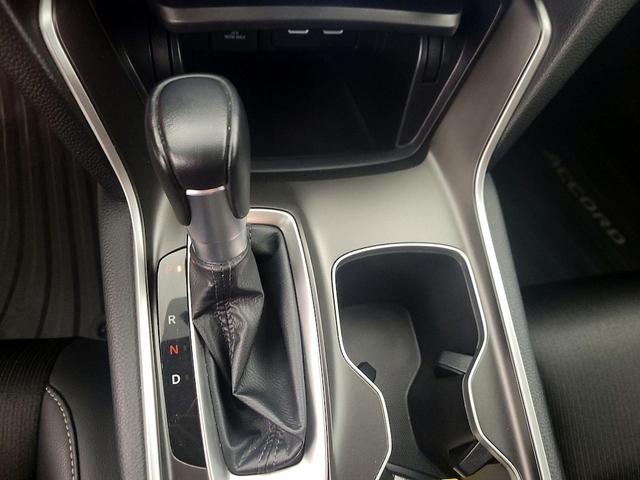 Photo of 2022 Pearl Honda Accord