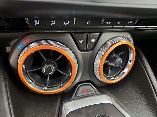 Photo of 2022 White Chevrolet Camaro