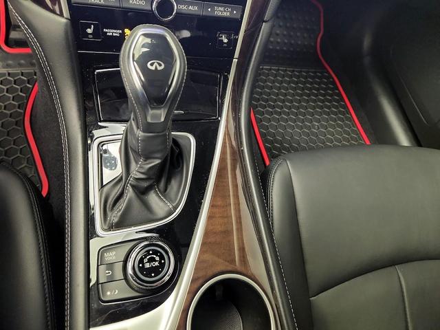 Photo of 2019 Black INFINITI Q50