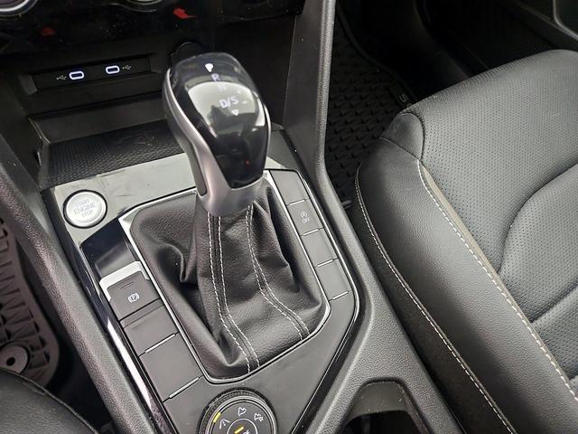 Photo of 2022 Blue Volkswagen Taos