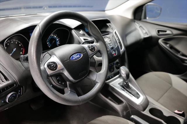 Photo of 2012 Oxford White Ford Focus